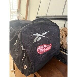 Detroit Red Wings Team Issued Reebok Duffle Bag Travel Pro Bag, Light Use 90s